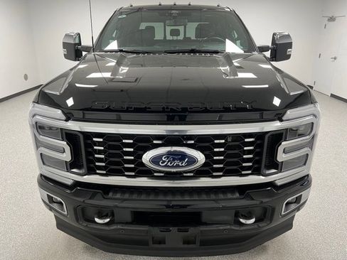 Used 2024 Ford F350 Platinum image 3