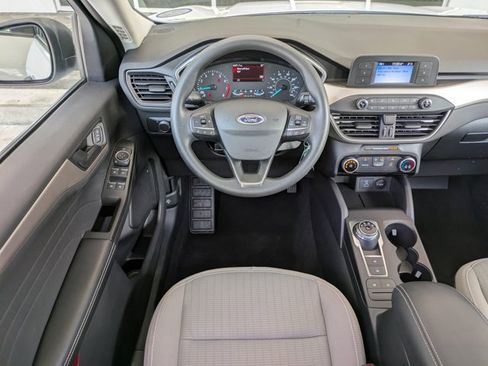 Certified 2022 Ford Escape S image 13