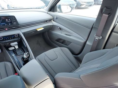 New 2026 Hyundai Elantra Sport FWD image 20