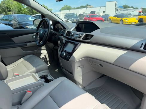 Used 2017 Honda Odyssey EX-L image 22