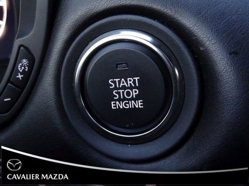 Certified 2025 MAZDA CX-70 3.3 Turbo S w/ Premium Package image 30