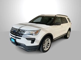 Used 2018 Ford Explorer XLT AWD/4WD video 1