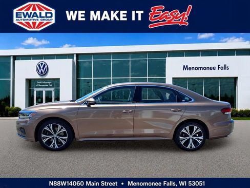 Used 2020 Volkswagen Passat 2.0T SEL FWD image 4