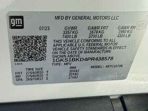 Used 2023 GMC Yukon SLT w/ SLT Premium Package image 34