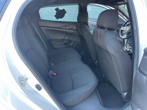 Used 2019 Honda Civic Sport image 11