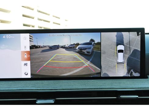 Used 2025 Genesis GV80 2.5T Prestige image 25