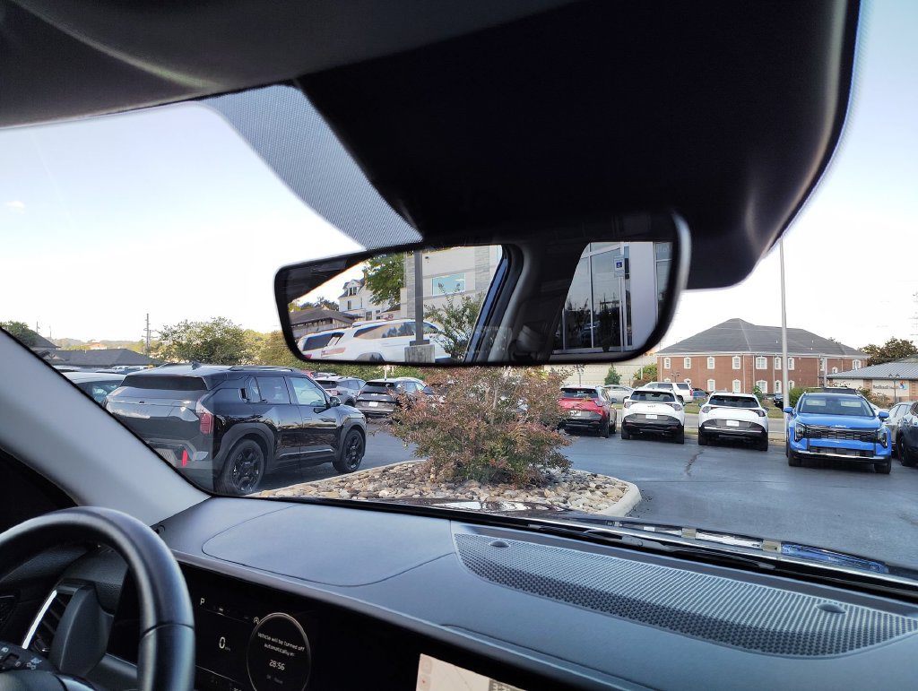 Certified 2025 Kia Seltos EX AWD/4WD image 29