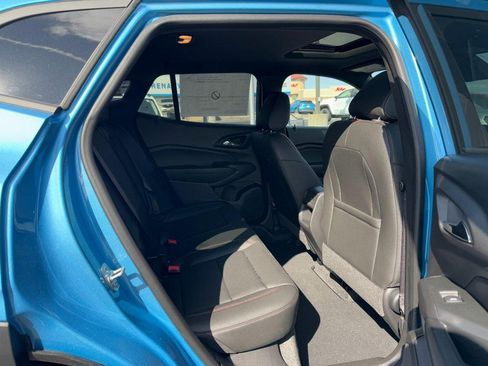 New 2026 Chevrolet Trax RS w/ Sunroof Package image 22