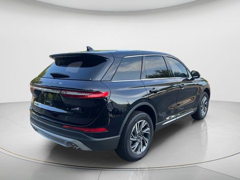 Used 2025 Lincoln Corsair FWD image 5