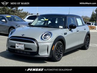 Used 2023 MINI Cooper 4-Door Hardtop image 1