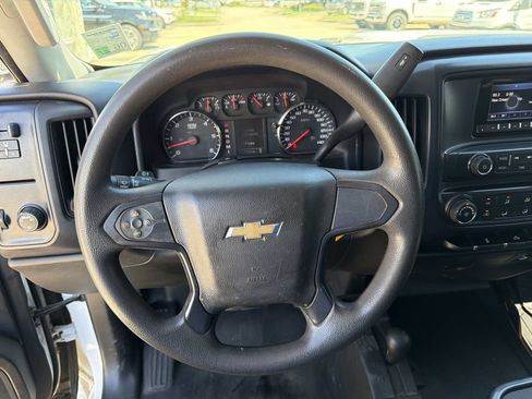 Used 2015 Chevrolet Silverado 2500 W/T w/ WT Convenience Package AWD/4WD image 22