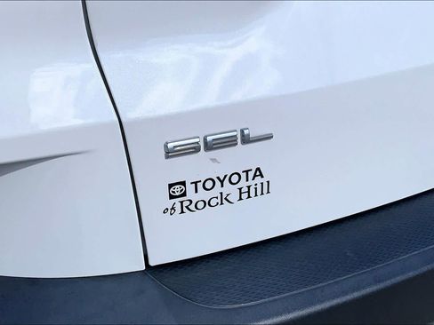 Used 2021 Ford Escape SEL image 10