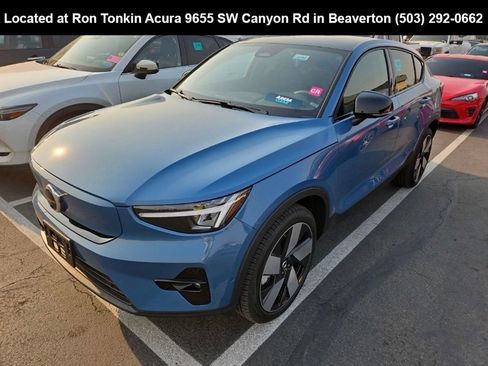 Used 2024 Volvo C40 P8 Recharge Plus w/ Climate Package AWD/4WD image 3