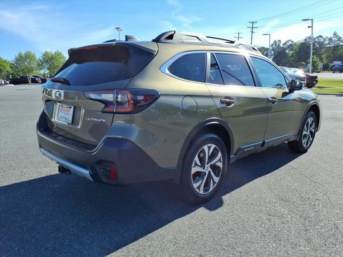 Used 2022 Subaru Outback Limited AWD/4WD image 4