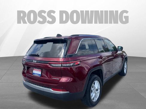 Used 2023 Jeep Grand Cherokee Laredo AWD/4WD image 4