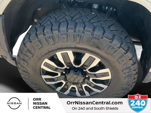 Used 2025 GMC Sierra 2500 Denali Ultimate AWD/4WD image 9