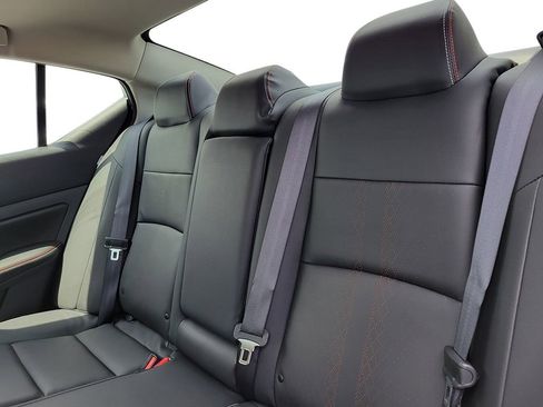 New 2025 Nissan Altima 2.5 SR w/ SR Premium Package image 11