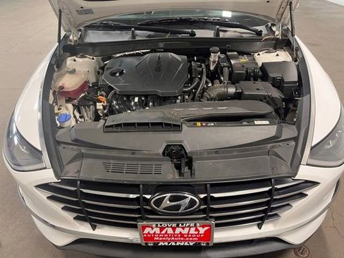 Used 2023 Hyundai Sonata SE w/ Cargo Package image 9