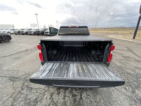 Used 2020 Chevrolet Silverado 1500 LT w/ Texas Edition image 22