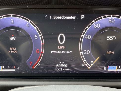 Used 2024 Jeep Wagoneer L 4WD w/ Premium Group I image 11