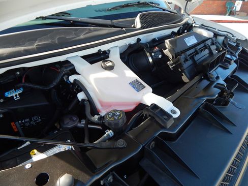 Used 2020 Chevrolet Express 2500 image 27