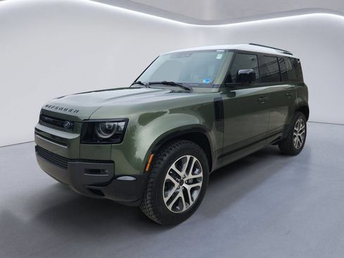New 2026 Land Rover Defender 110 X-Dynamic SE AWD/4WD image 2