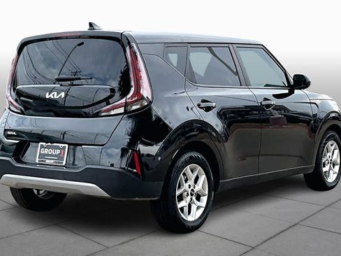 Used 2024 Kia Soul LX w/ Option Group 015 image 12