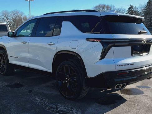 Certified 2024 Chevrolet Traverse RS image 4