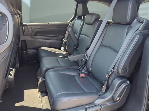 Used 2025 Honda Odyssey Sport-L image 21