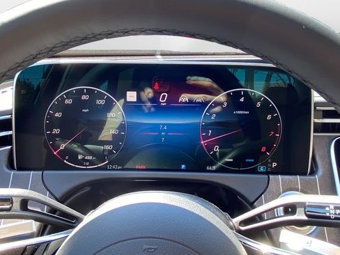 New 2026 Mercedes-Benz E 350 4MATIC Sedan image 11