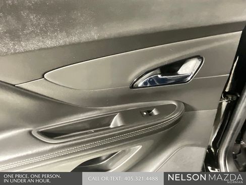 Used 2019 Buick Encore Sport Touring FWD image 19