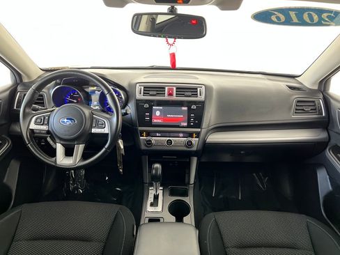Used 2016 Subaru Outback 2.5i Premium image 14