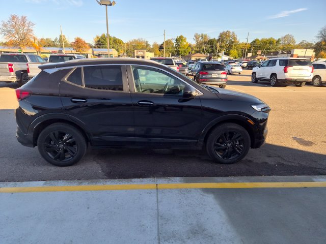 Used 2024 Buick Encore GX Sport Touring w/ Comfort Package AWD/4WD image 5