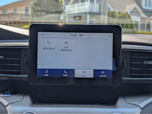 Used 2021 Ford Explorer XLT w/ Equipment Group 202A AWD/4WD image 24