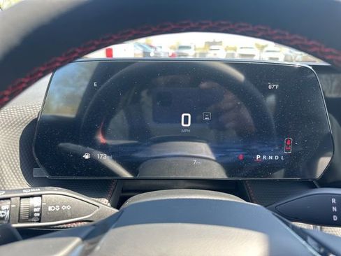 New 2026 Chevrolet Equinox RS w/ Convenience Package III FWD image 19