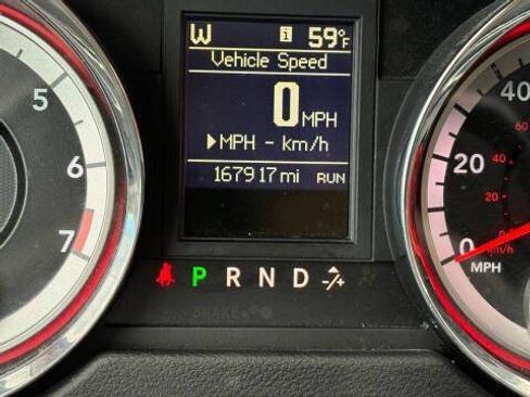 Used 2016 Dodge Grand Caravan SXT w/ Rear Park Assist Package image 21