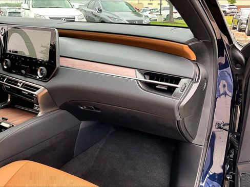Used 2026 Lexus RX 350h w/ Convenience Package AWD/4WD image 16
