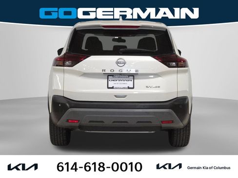Used 2023 Nissan Rogue SV AWD/4WD image 9
