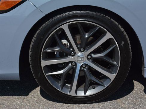 Used 2024 Honda Civic Touring image 33