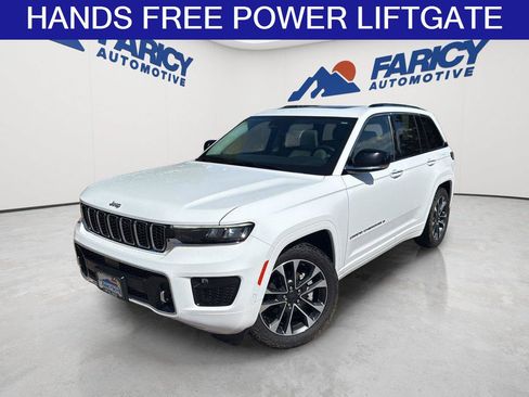 Used 2023 Jeep Grand Cherokee Overland w/ Luxury Tech Group IV AWD/4WD image 5