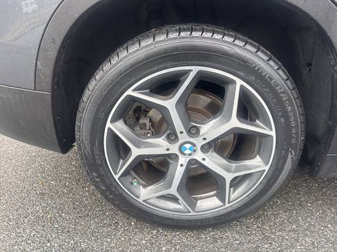 Used 2019 BMW X1 xDrive28i image 12