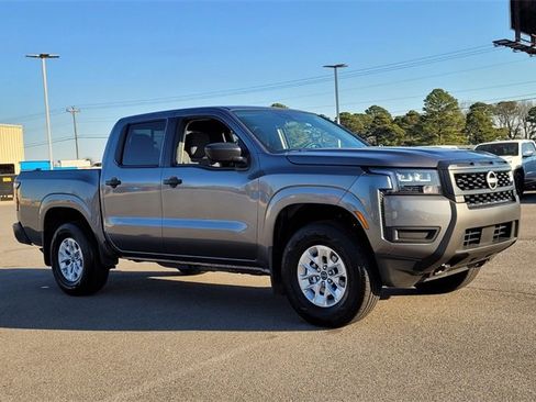 Used 2026 Nissan Frontier S w/ S Utility Package image 4