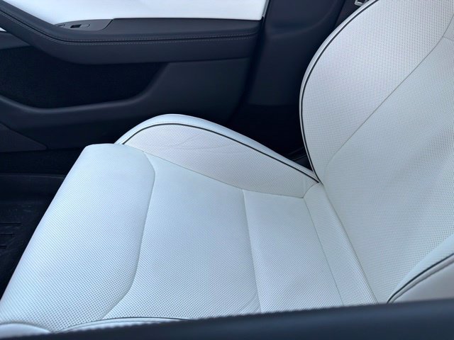 Used 2024 Tesla Model 3 Performance AWD/4WD image 8