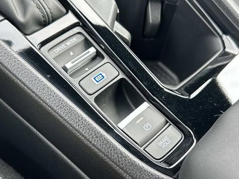 Used 2025 Honda Accord Sport image 29