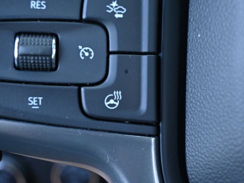 Used 2024 Chevrolet Silverado 2500 LTZ w/ LTZ Plus Package image 32