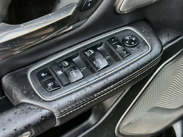 Used 2021 RAM 1500 Limited AWD/4WD image 17