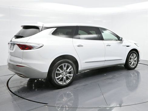 Used 2023 Buick Enclave Essence w/ Experience Buick Package image 7