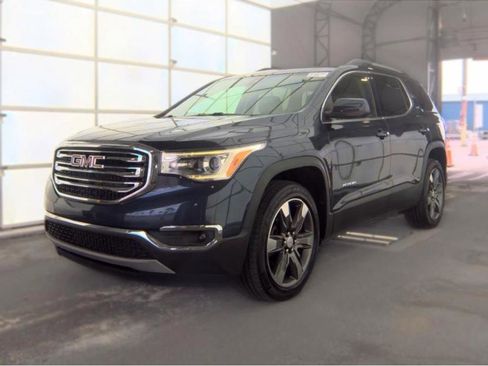 Used 2019 GMC Acadia SLT FWD image 3