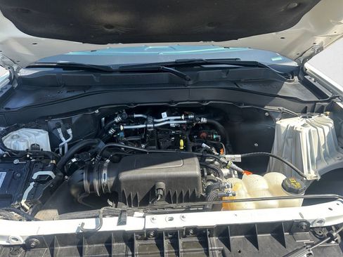 Used 2023 Ford Explorer XLT w/ Equipment Group 202A image 14