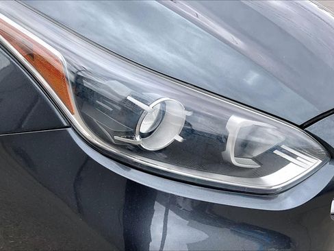 Used 2020 Kia Forte LXS image 26